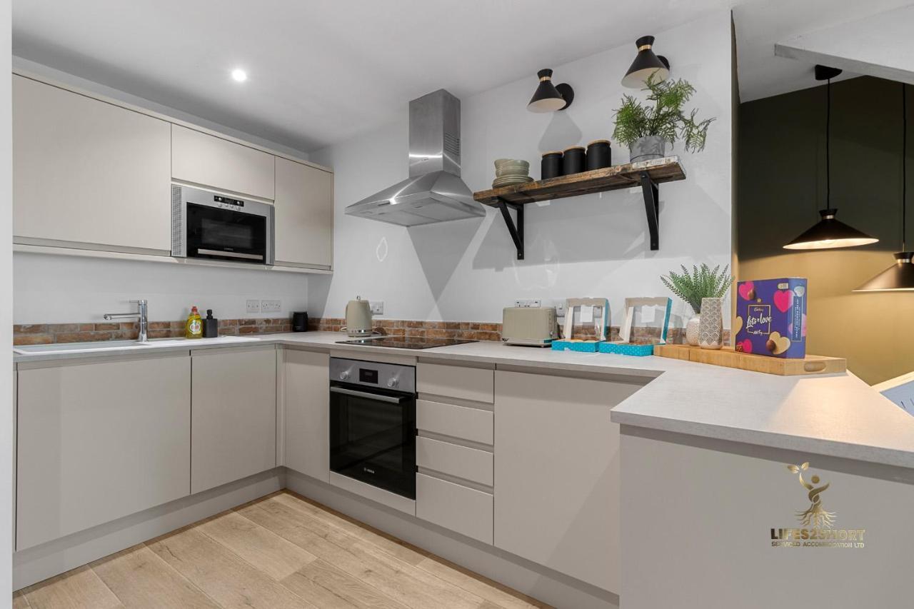 Luxe Courtyard Apartment For 4 Near Exeter City Centre Exterior photo
